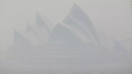 �[���ڟ��F�е�Ϥ��脡Ժ�����DƬ��Դ��Bianca Britton��