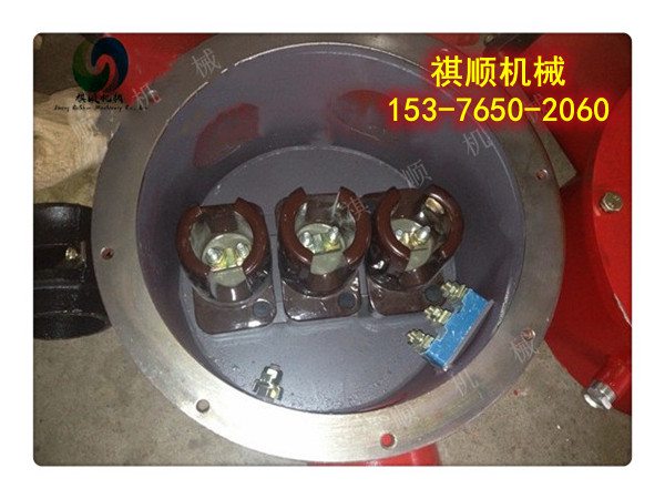 接線盒008.jpg 接線盒008.jpg